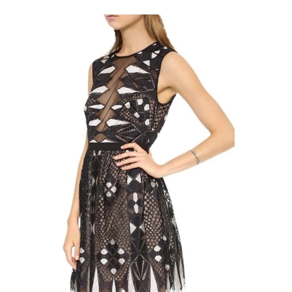 BCBGMaxAzria Kailey Sleeveless Black Lace Geometric A Line Mini Dress - Picture 2 of 3
